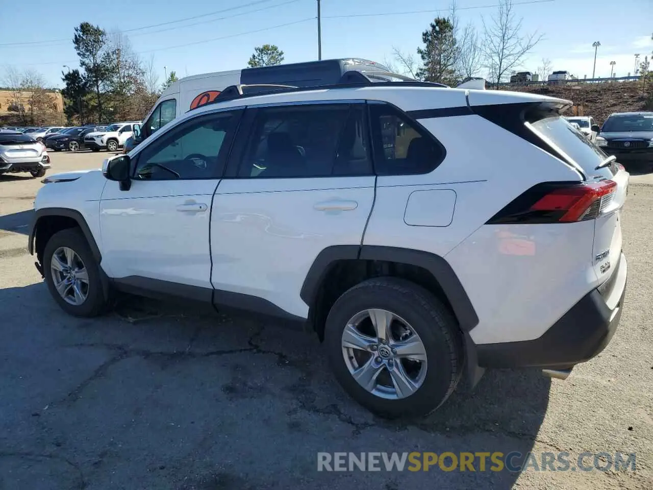 2 Фотография поврежденного автомобиля 2T3W1RFV9RW342585 TOYOTA RAV4 2024