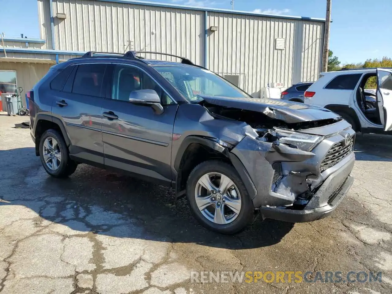4 Фотография поврежденного автомобиля 2T3W1RFVXRC276842 TOYOTA RAV4 2024