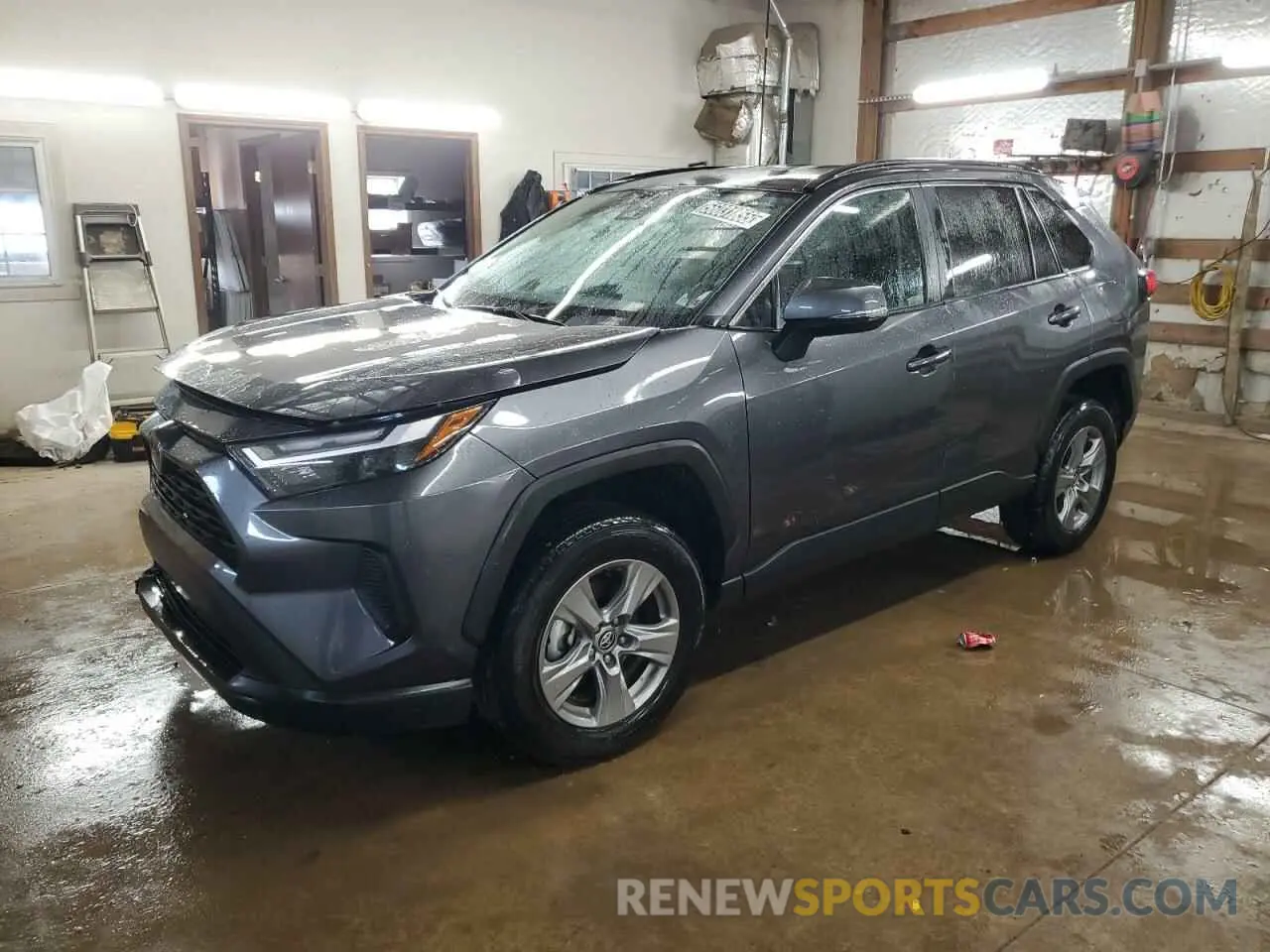 1 Photograph of a damaged car 2T3W1RFVXRC287663 TOYOTA RAV4 2024