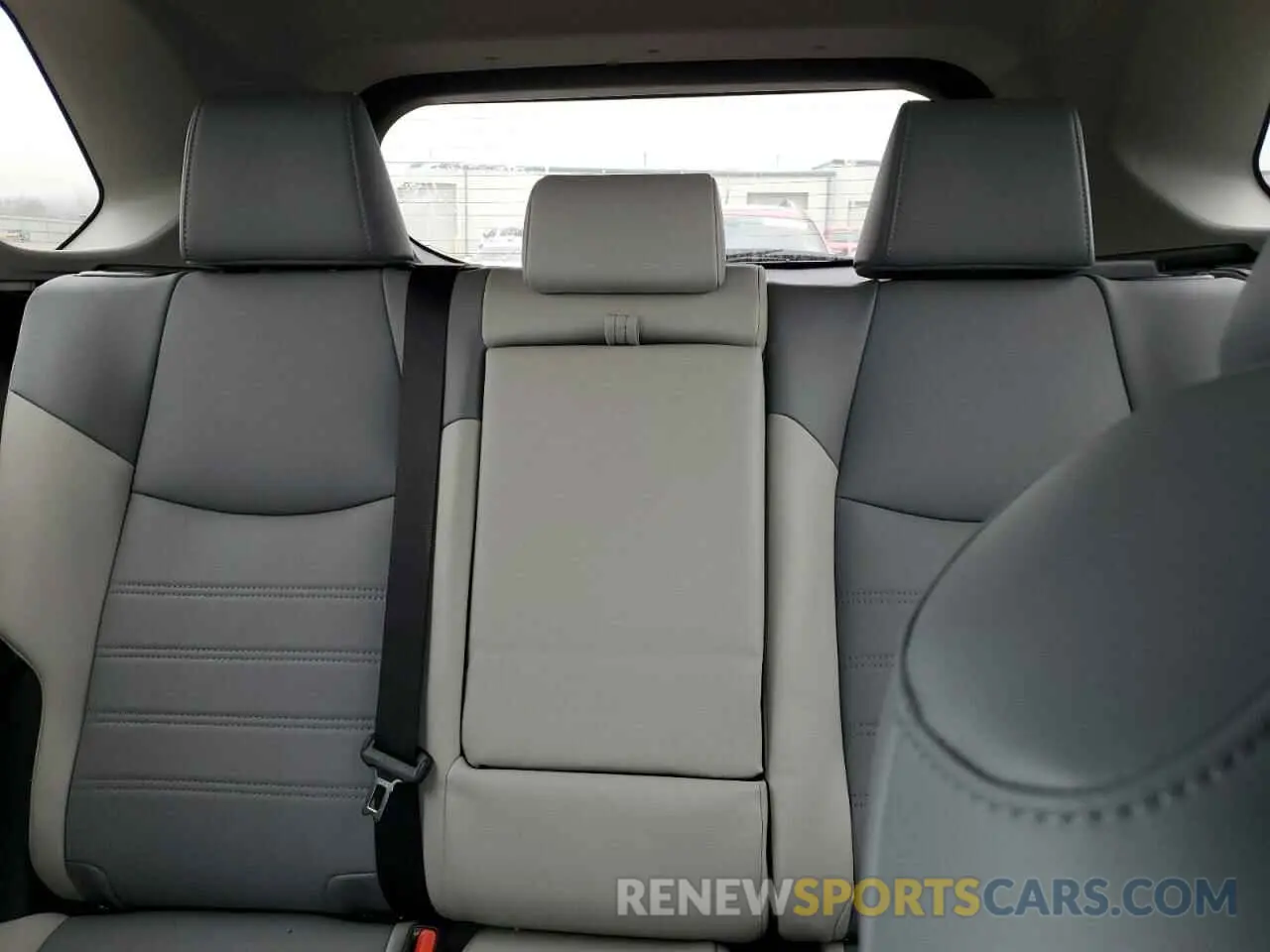10 Фотография поврежденного автомобиля 4T3B6RFV2RU155771 TOYOTA RAV4 2024