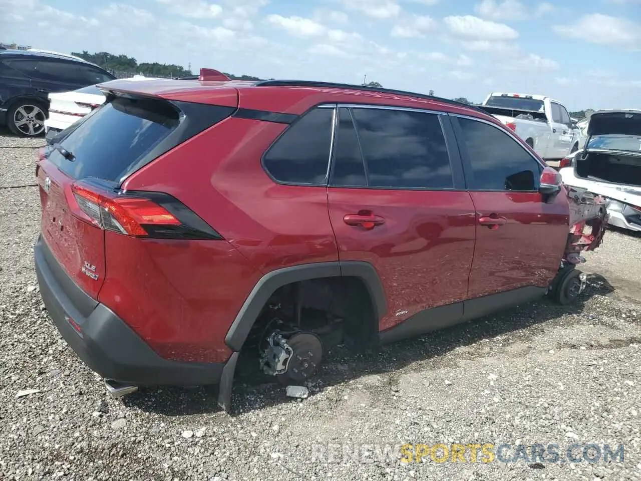 3 Photograph of a damaged car 4T3B6RFV6RU149701 TOYOTA RAV4 2024
