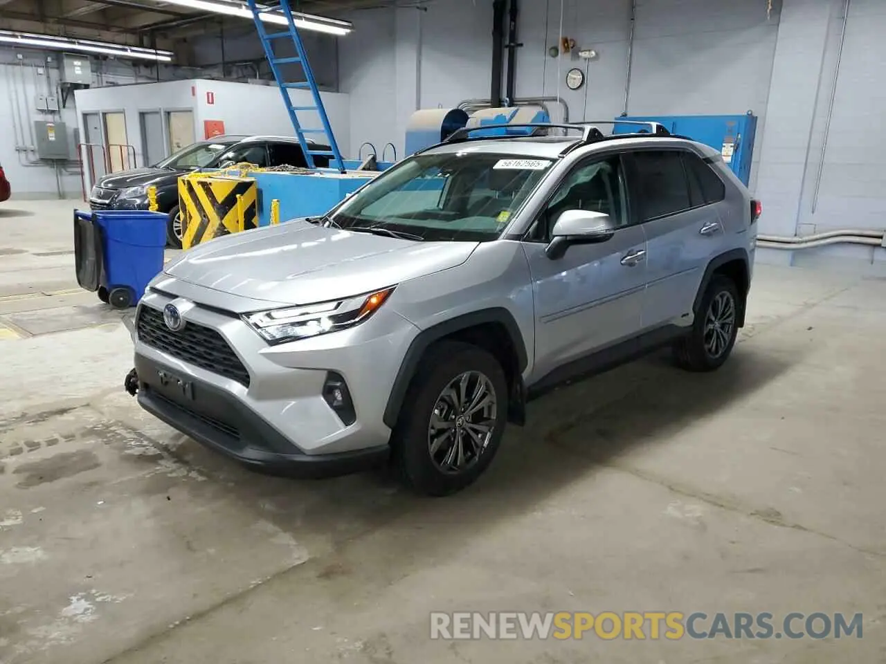1 Фотография поврежденного автомобиля 4T3B6RFV8RU142538 TOYOTA RAV4 2024