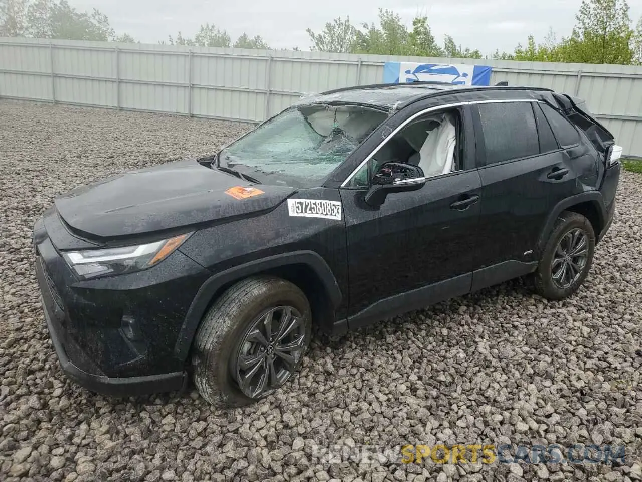 1 Photograph of a damaged car 4T3B6RFVXRU173774 TOYOTA RAV4 2024