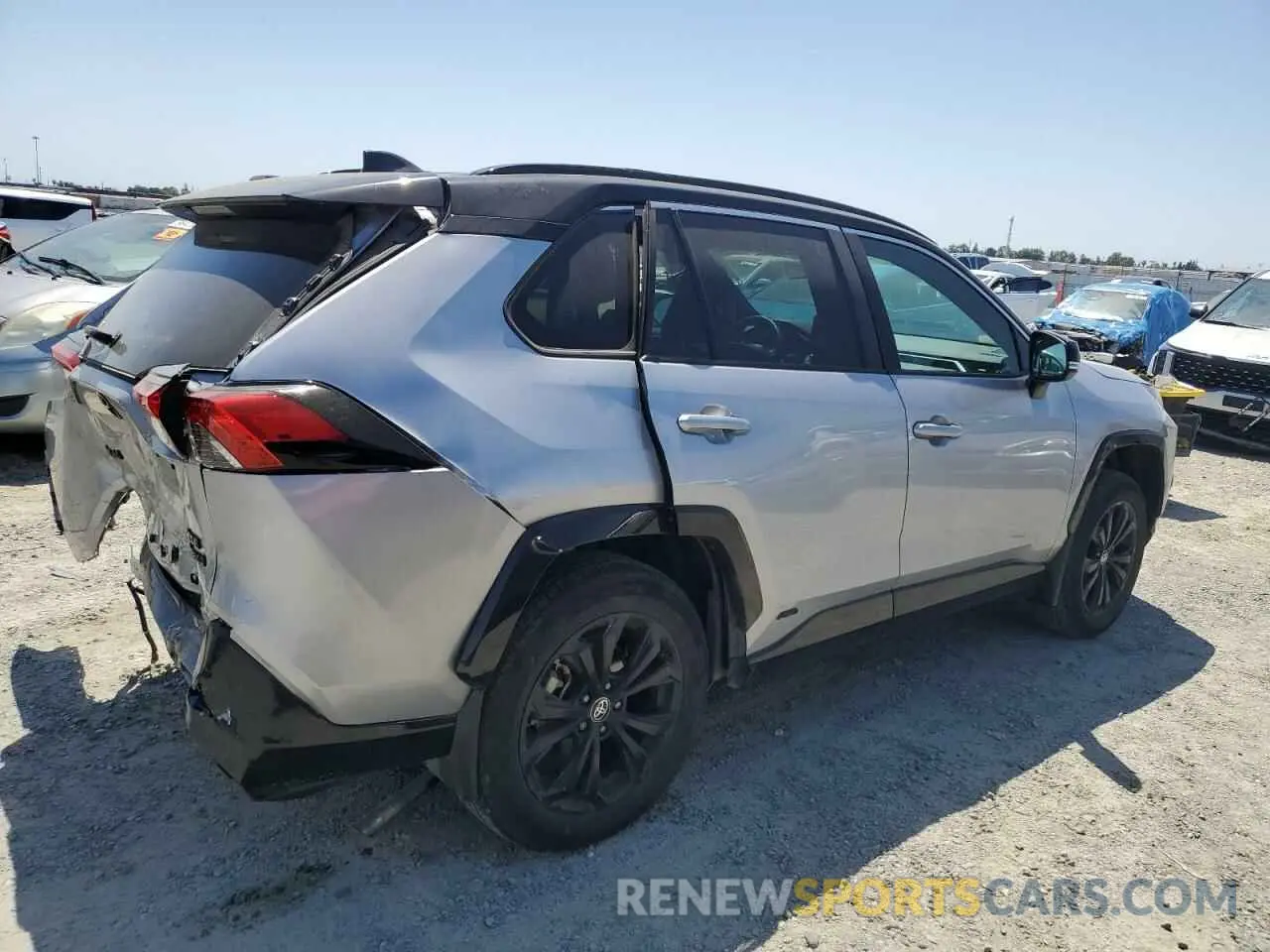 3 Photograph of a damaged car 4T3E6RFV0RU142272 TOYOTA RAV4 2024
