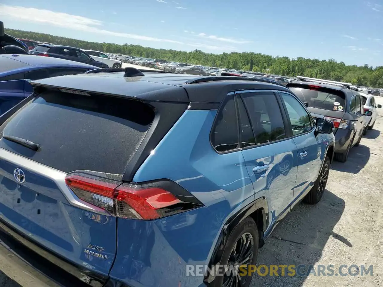 3 Фотография поврежденного автомобиля 4T3E6RFV2RU154181 TOYOTA RAV4 2024