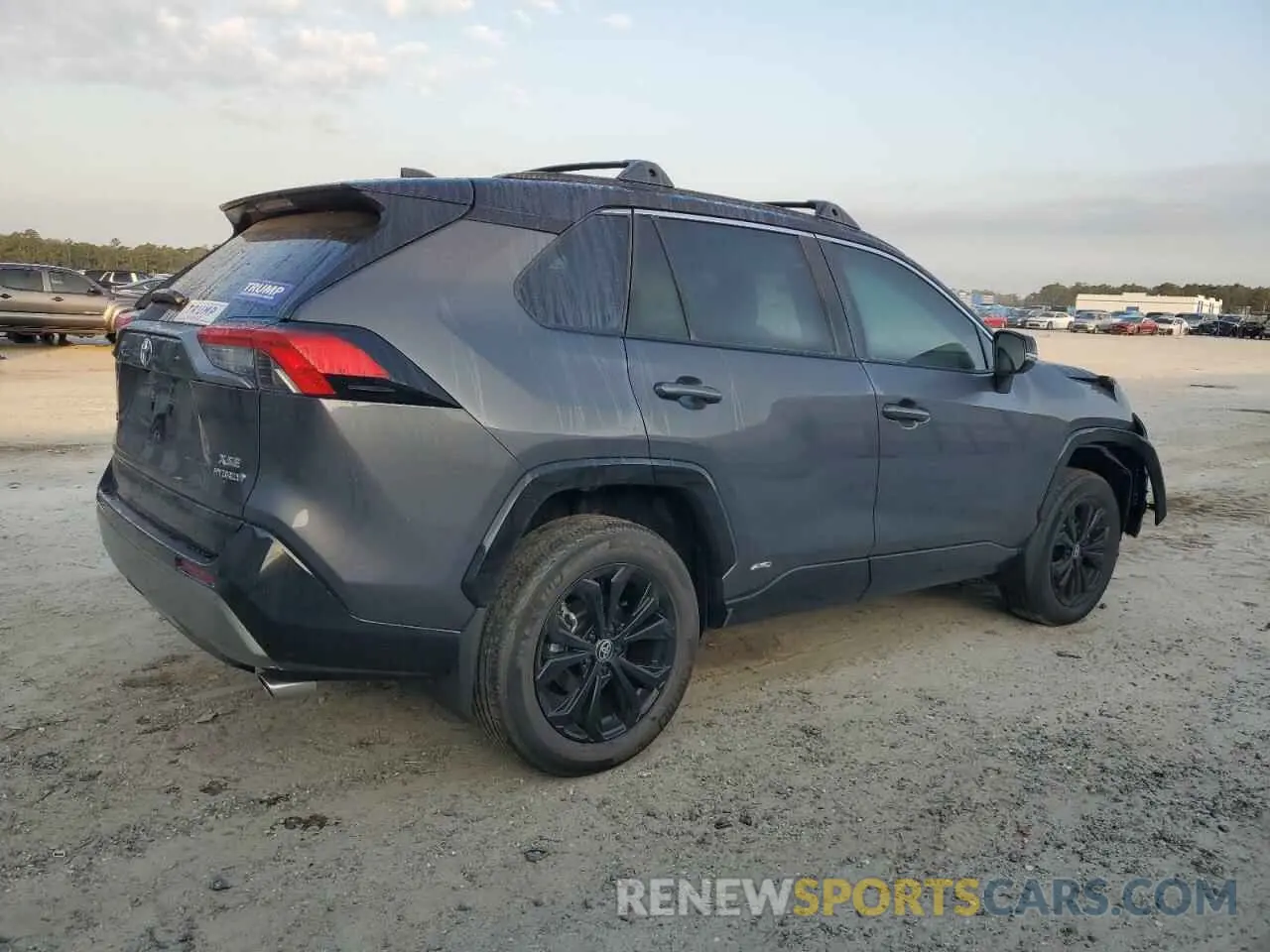 3 Photograph of a damaged car 4T3E6RFV2RU167478 TOYOTA RAV4 2024
