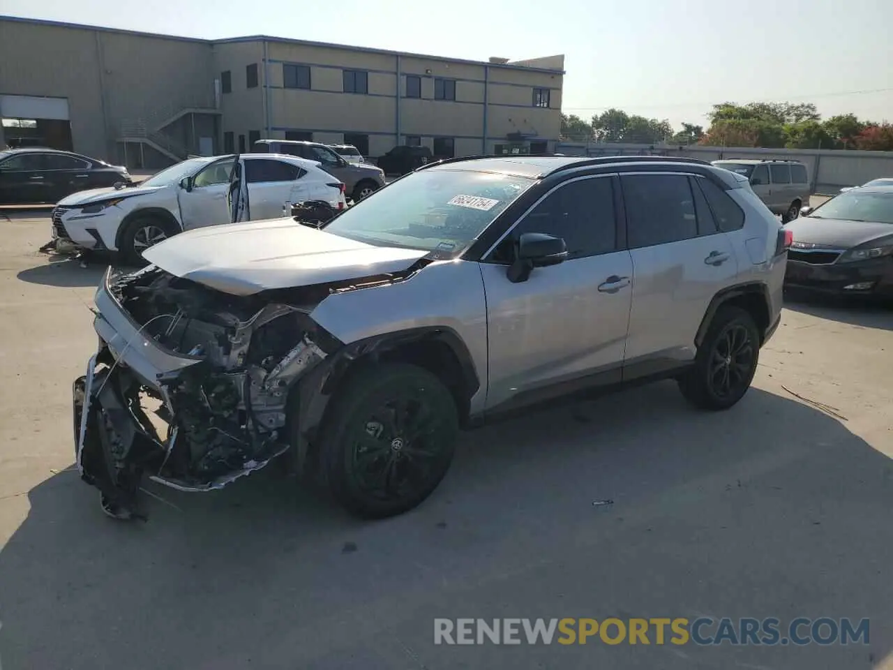 1 Фотография поврежденного автомобиля 4T3E6RFV3RU148549 TOYOTA RAV4 2024