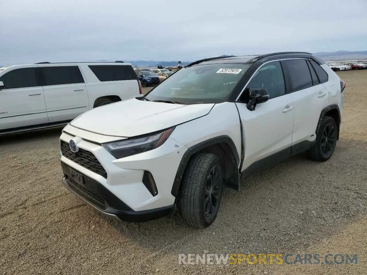 1 Photograph of a damaged car 4T3E6RFV8RU145338 TOYOTA RAV4 2024