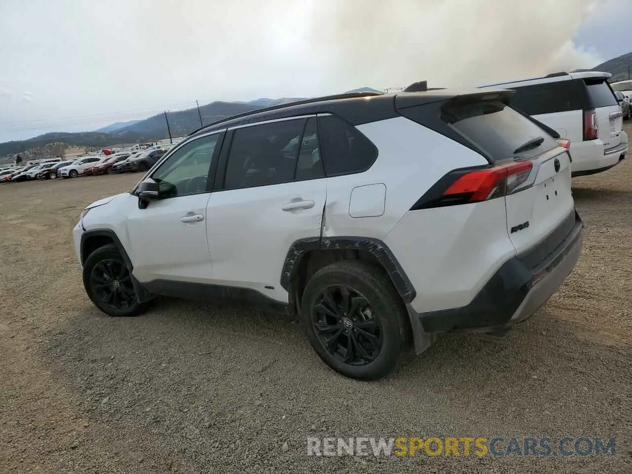 2 Photograph of a damaged car 4T3E6RFV8RU145338 TOYOTA RAV4 2024