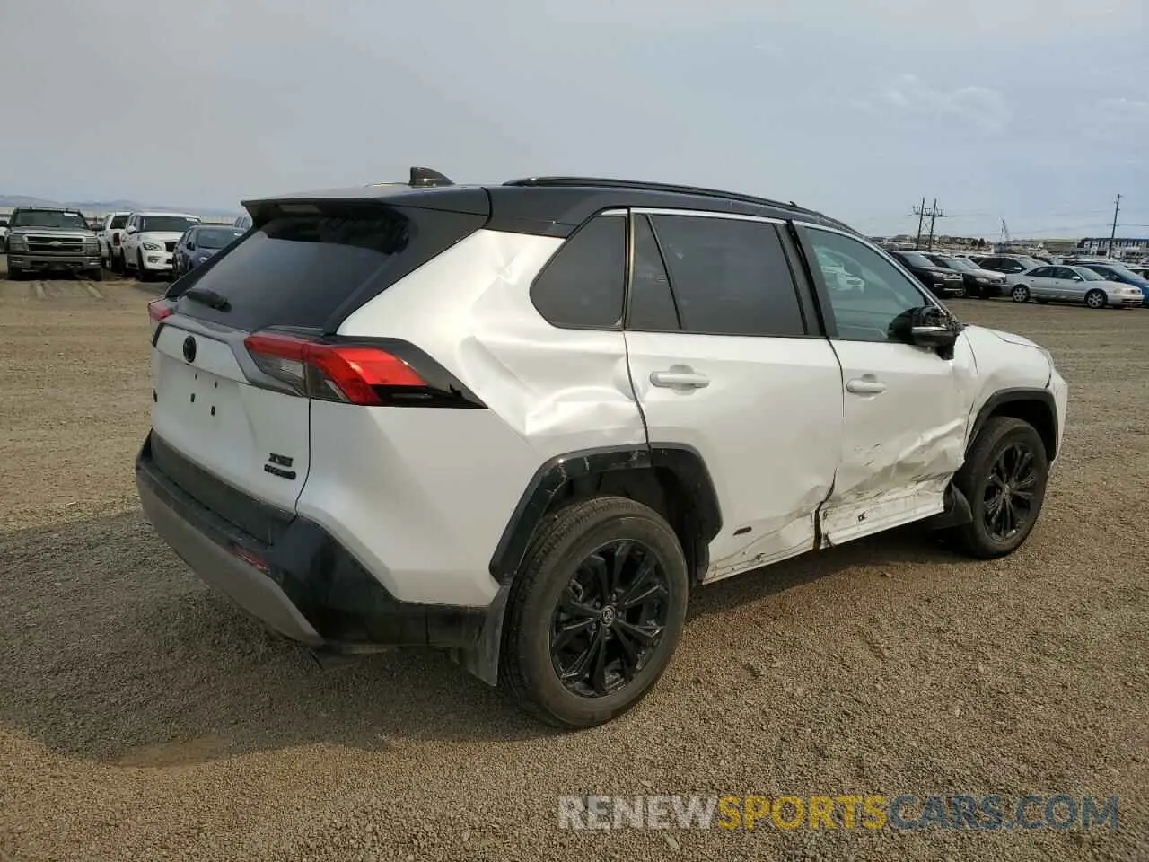3 Photograph of a damaged car 4T3E6RFV8RU145338 TOYOTA RAV4 2024