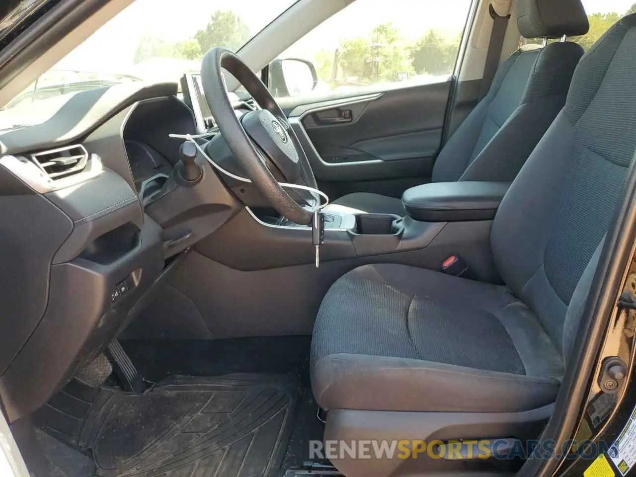 7 Photograph of a damaged car 4T3LWRFV4RU126857 TOYOTA RAV4 2024