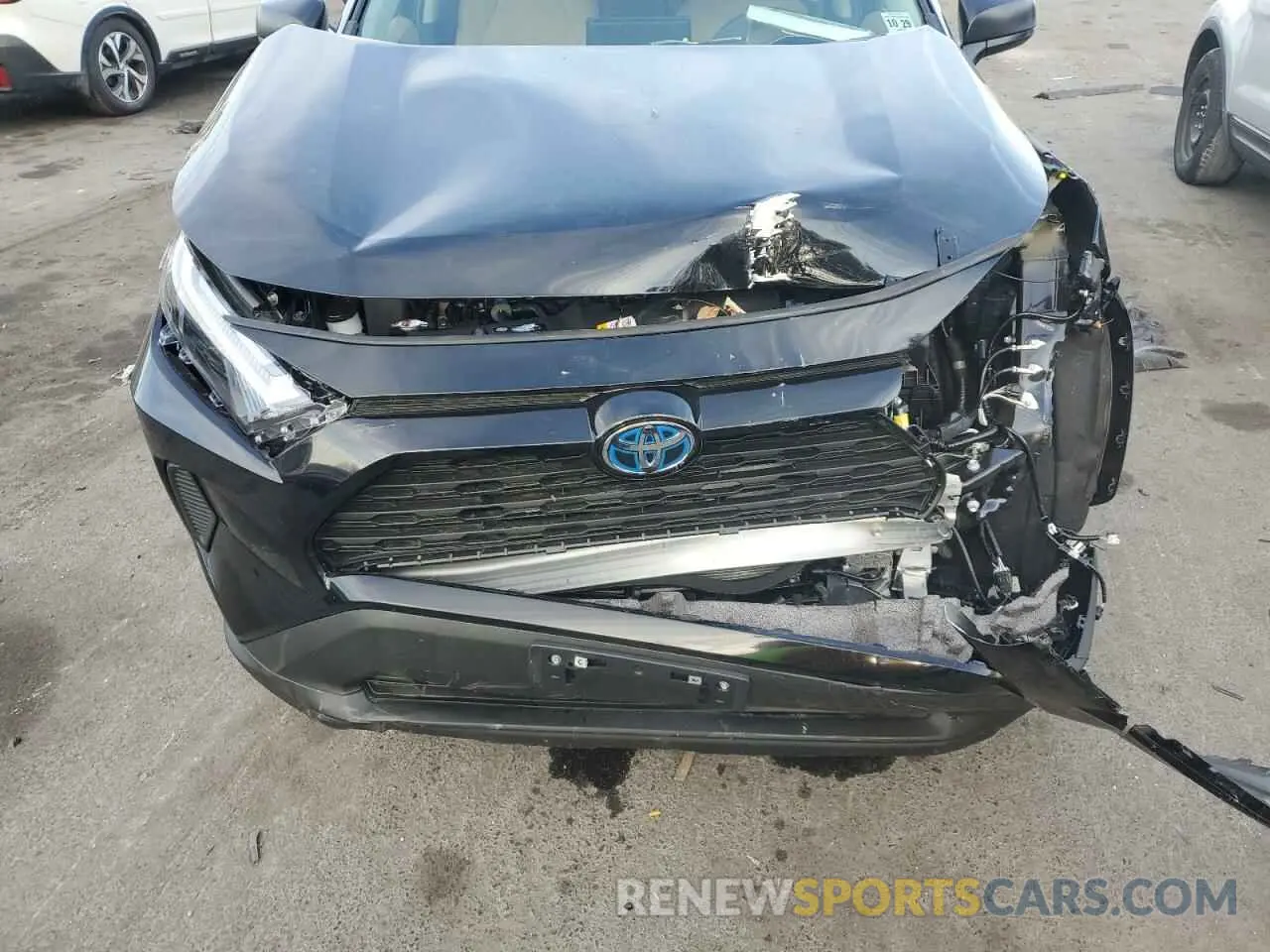 12 Photograph of a damaged car 4T3LWRFV4RU157350 TOYOTA RAV4 2024