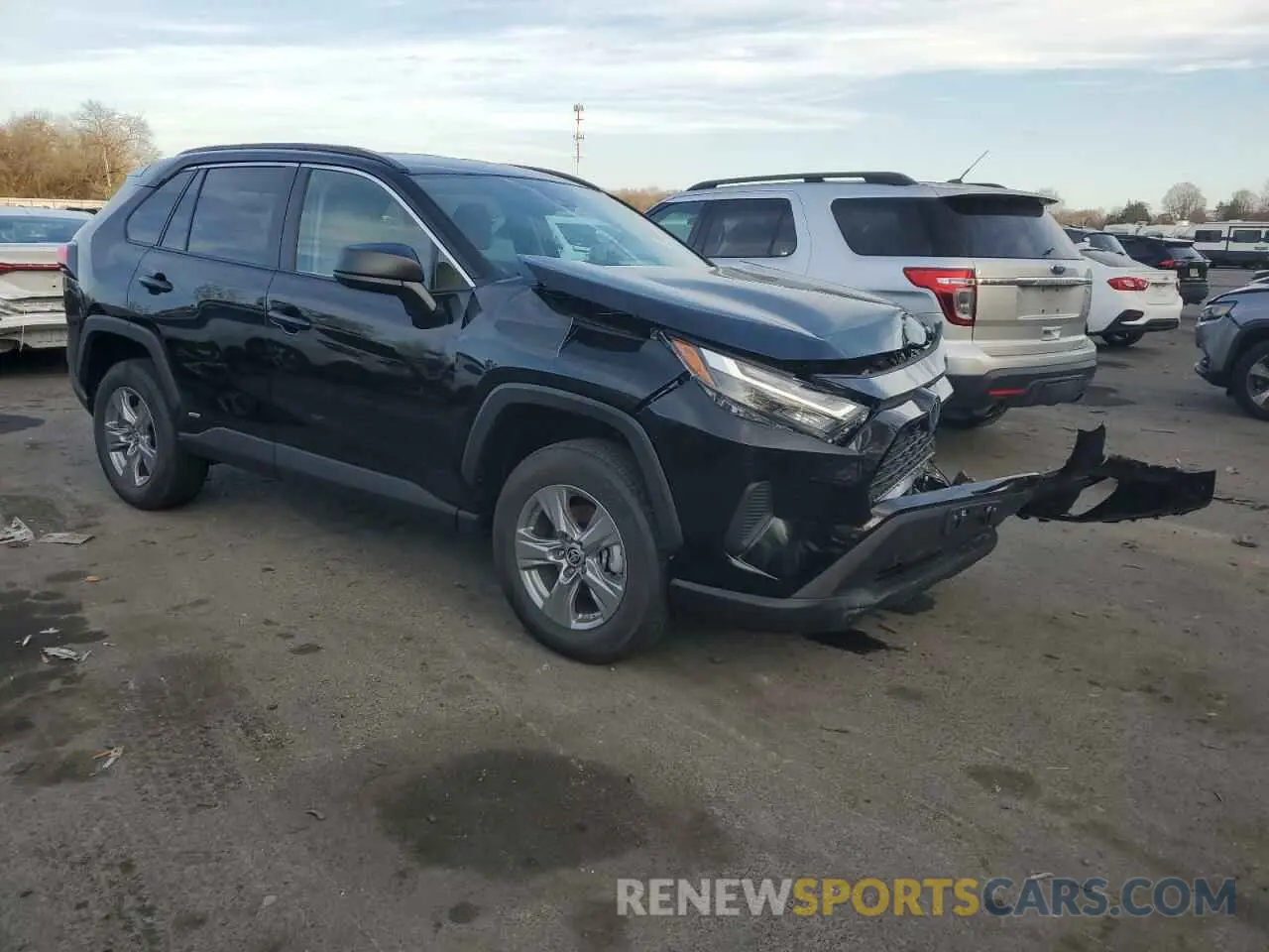 4 Photograph of a damaged car 4T3LWRFV4RU157350 TOYOTA RAV4 2024