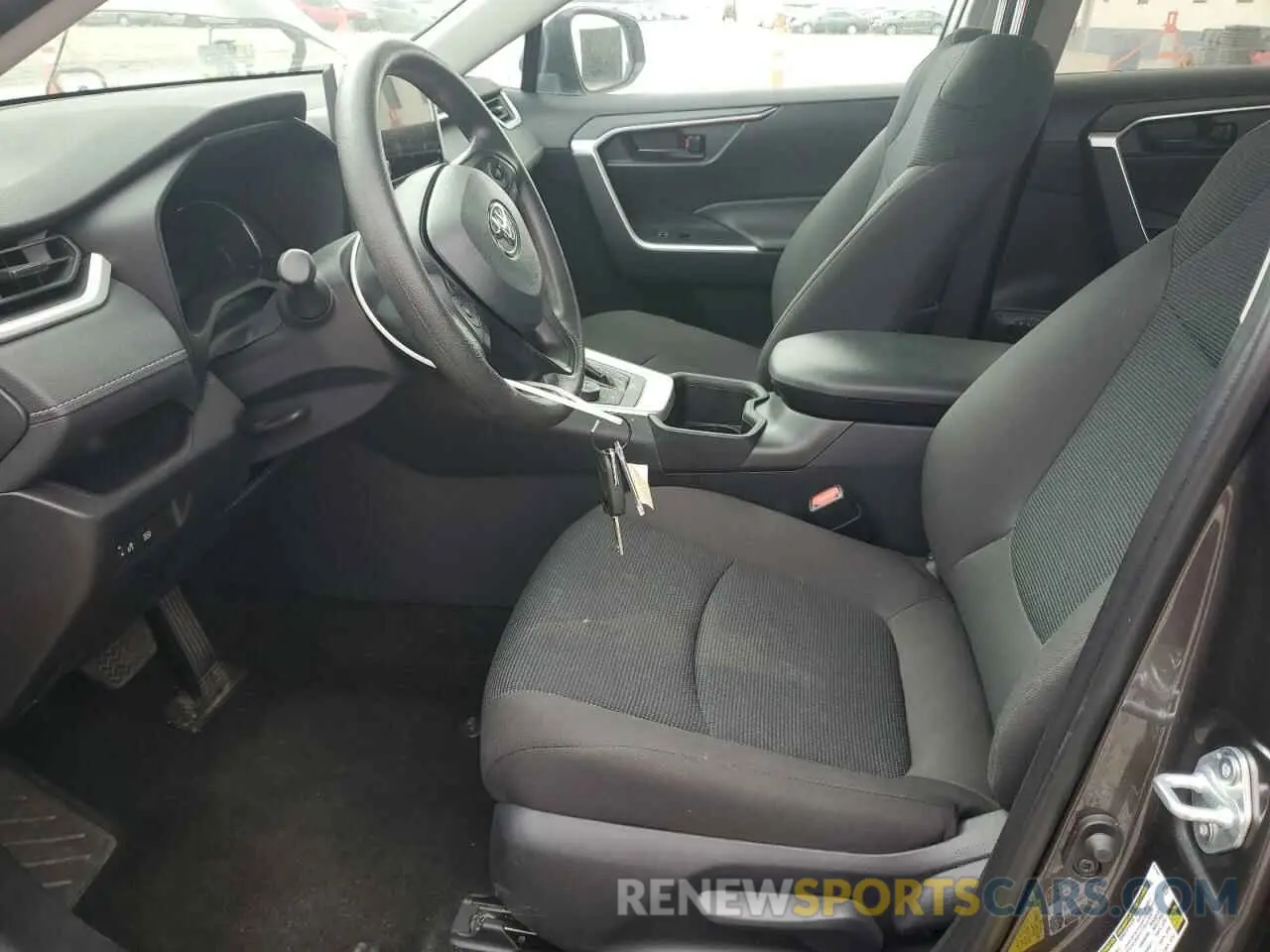 7 Фотография поврежденного автомобиля 4T3LWRFV4RU160992 TOYOTA RAV4 2024