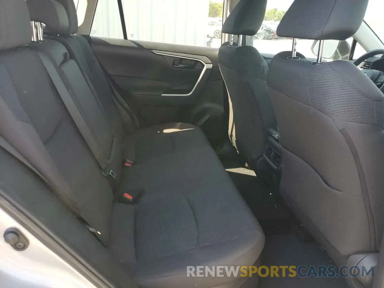 11 Фотография поврежденного автомобиля 4T3LWRFV5RU124552 TOYOTA RAV4 2024