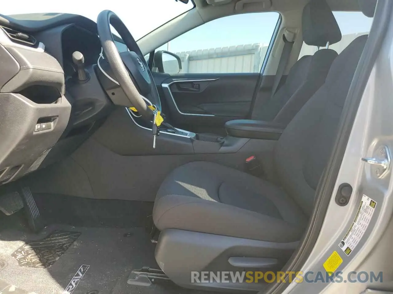 7 Фотография поврежденного автомобиля 4T3LWRFV5RU124552 TOYOTA RAV4 2024