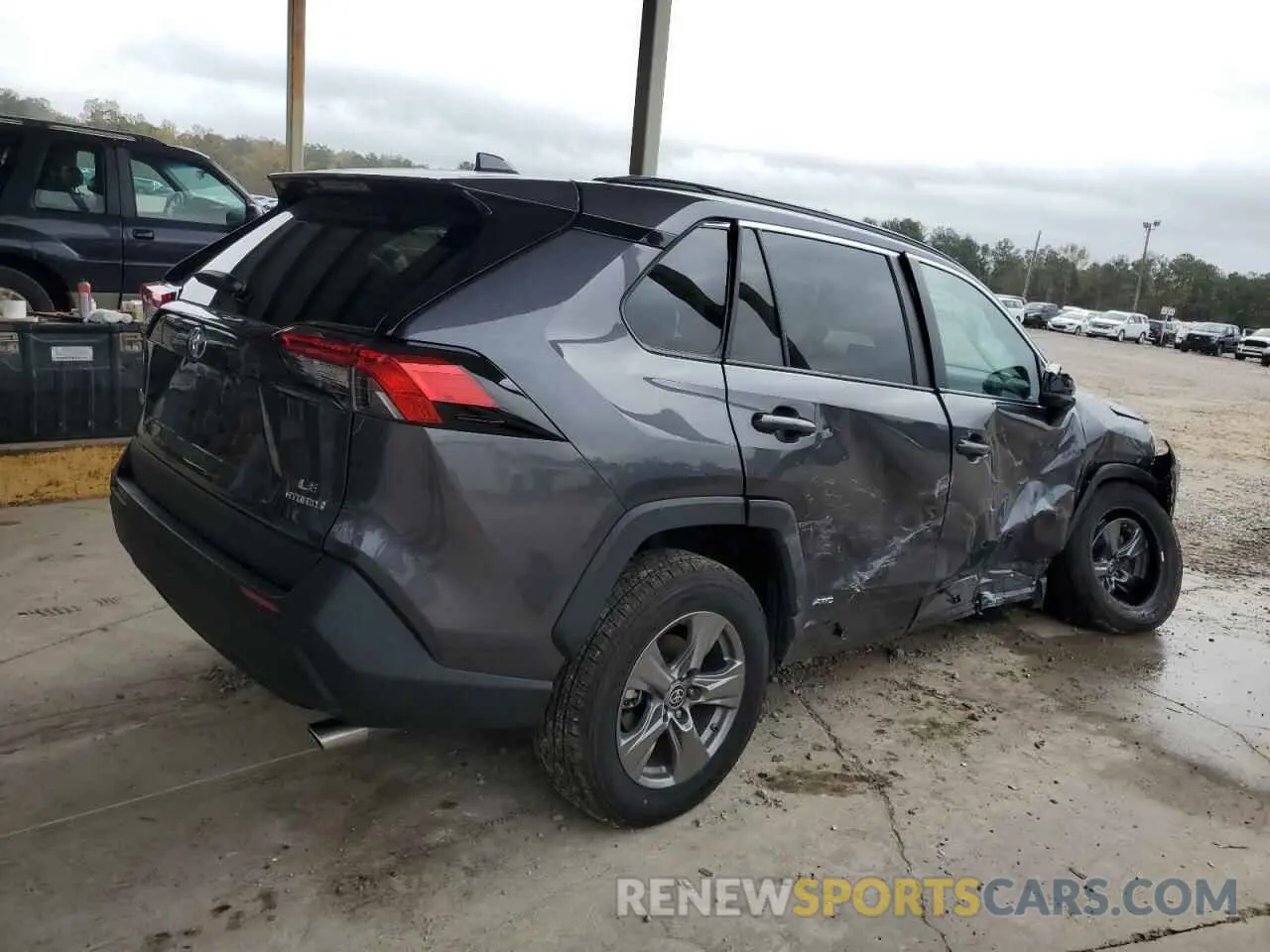 3 Photograph of a damaged car 4T3LWRFV5RU130397 TOYOTA RAV4 2024