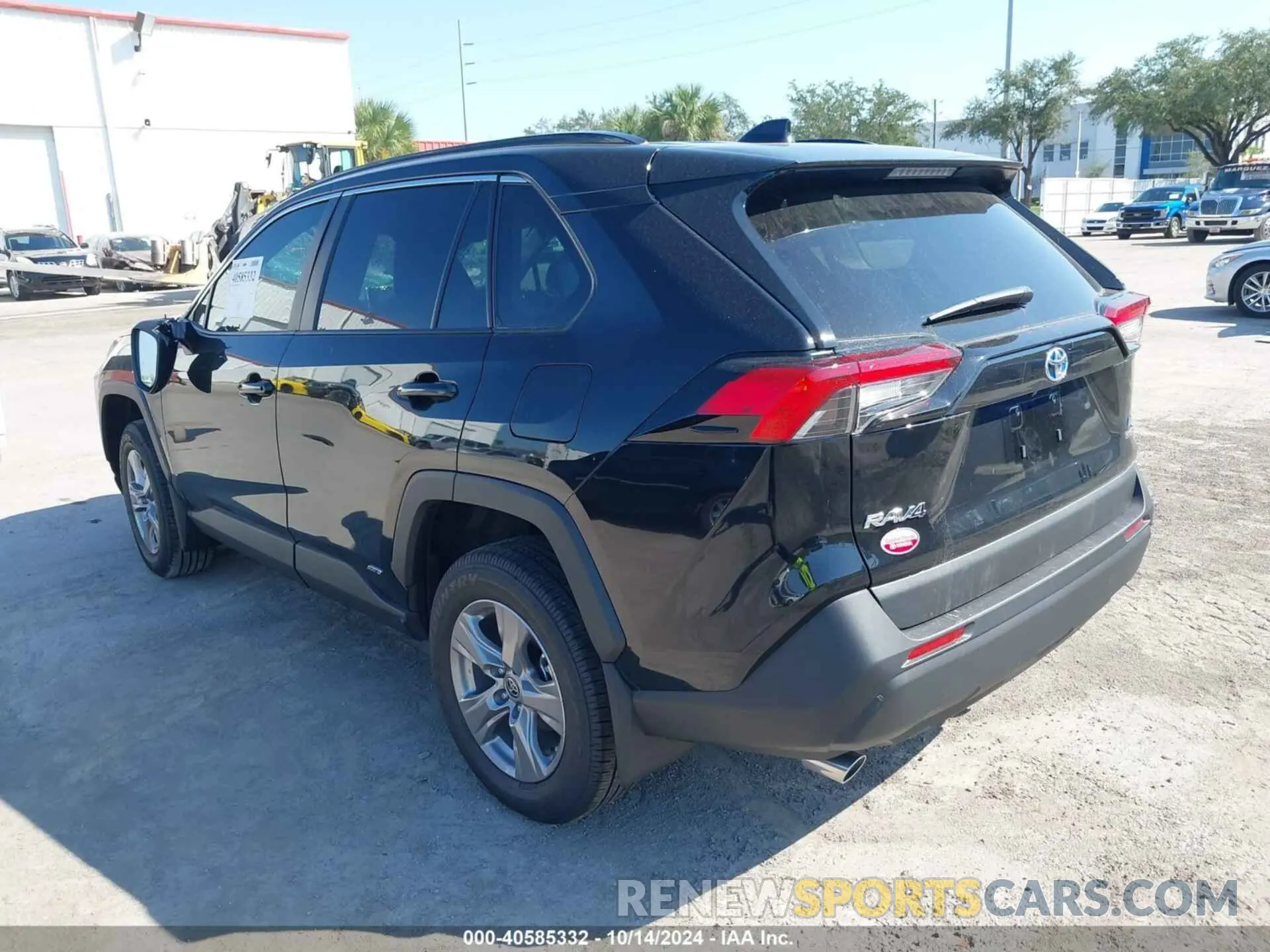 3 Фотография поврежденного автомобиля 4T3LWRFV6RU157964 TOYOTA RAV4 2024