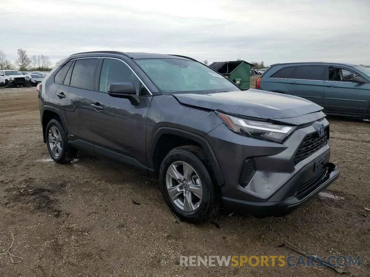 4 Photograph of a damaged car 4T3LWRFV9RU151379 TOYOTA RAV4 2024