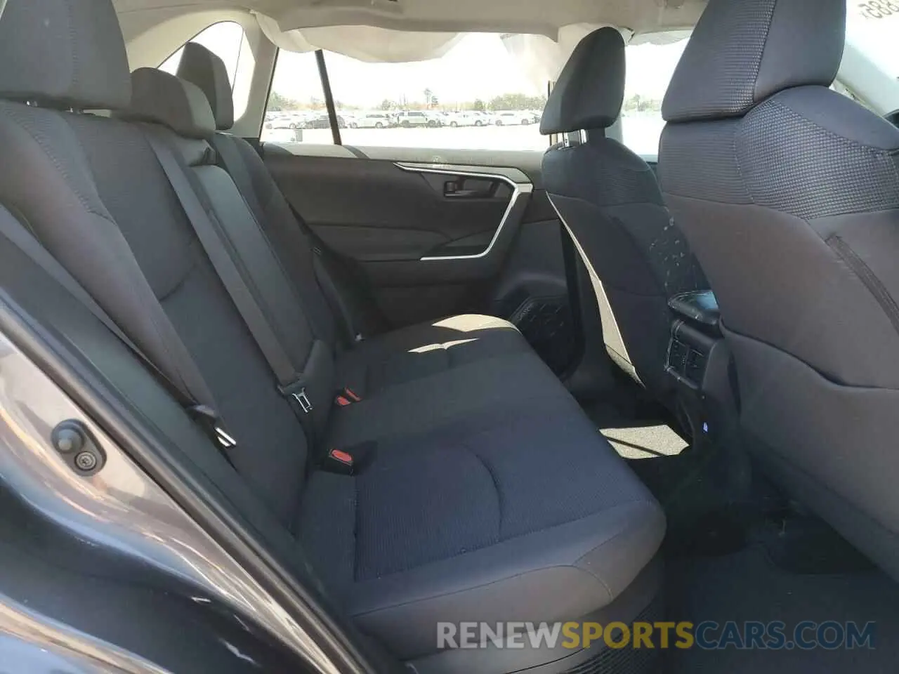 11 Фотография поврежденного автомобиля 4T3LWRFV9RU152046 TOYOTA RAV4 2024