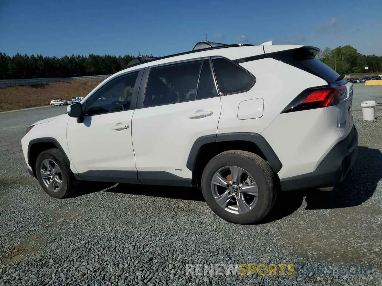 2 Photograph of a damaged car 4T3MWRFV0RU114581 TOYOTA RAV4 2024