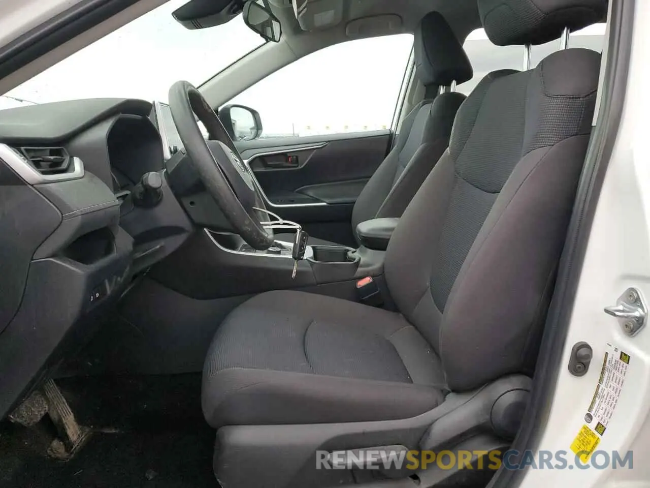 7 Фотография поврежденного автомобиля 4T3MWRFV8RU139809 TOYOTA RAV4 2024