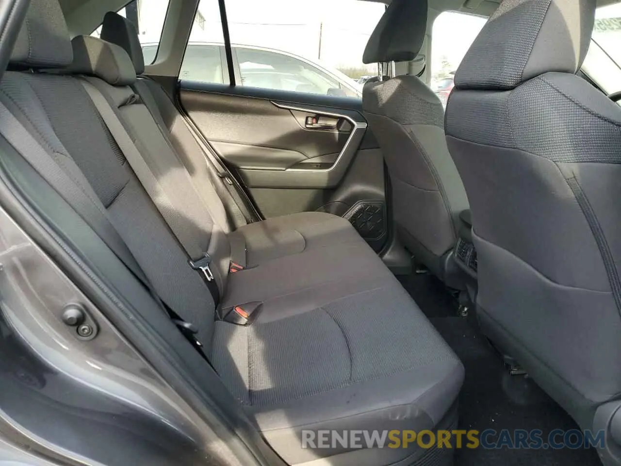 11 Photograph of a damaged car 4T3MWRFVXRU125135 TOYOTA RAV4 2024
