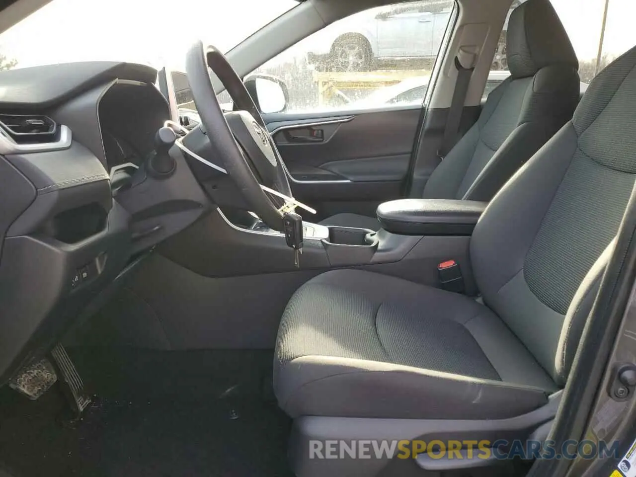 7 Photograph of a damaged car 4T3MWRFVXRU125135 TOYOTA RAV4 2024