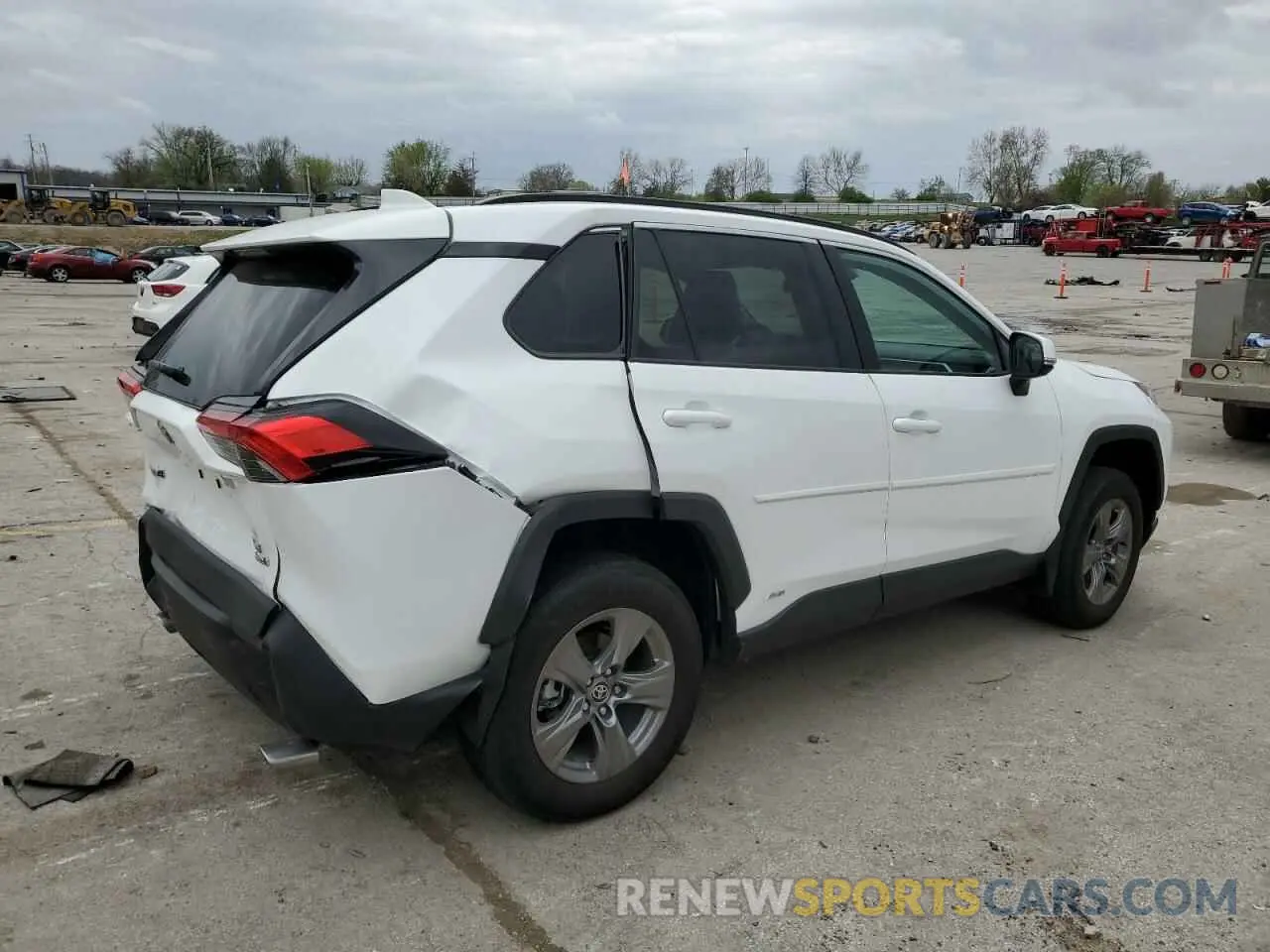 3 Фотография поврежденного автомобиля 4T3RWRFV0RU130883 TOYOTA RAV4 2024