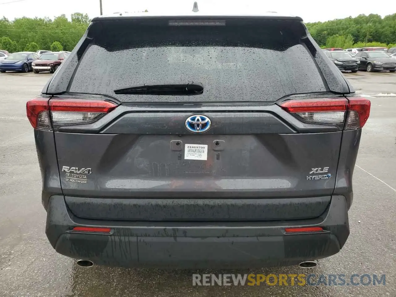 6 Photograph of a damaged car 4T3RWRFV3RU137567 TOYOTA RAV4 2024
