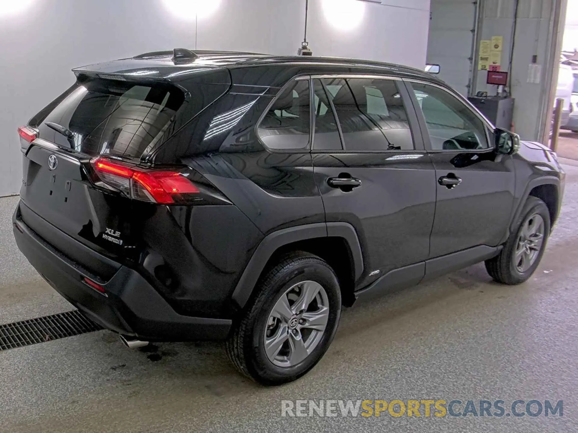 6 Фотография поврежденного автомобиля 4T3RWRFV3RU149623 TOYOTA RAV4 2024