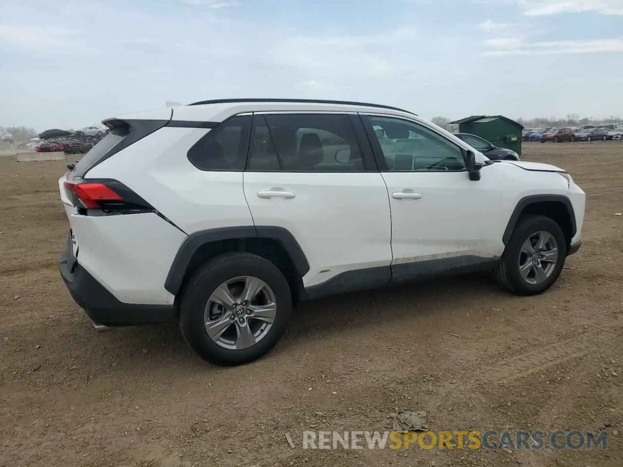 3 Фотография поврежденного автомобиля 4T3RWRFV5RU111004 TOYOTA RAV4 2024