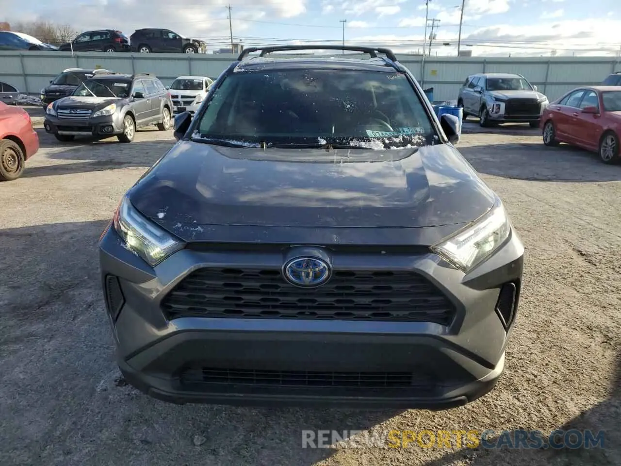 5 Photograph of a damaged car 4T3RWRFV6RU137014 TOYOTA RAV4 2024
