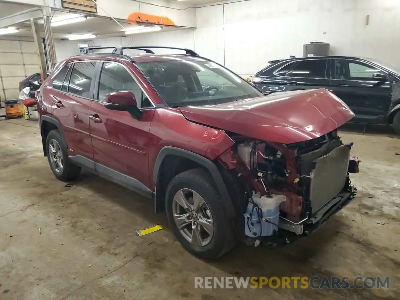 4 Photograph of a damaged car 4T3RWRFVXRU118353 TOYOTA RAV4 2024