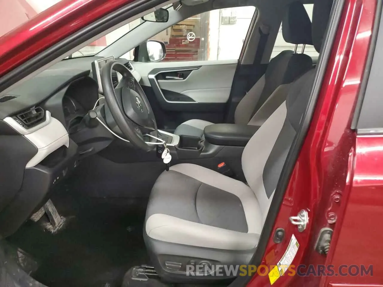 7 Photograph of a damaged car 4T3RWRFVXRU118353 TOYOTA RAV4 2024