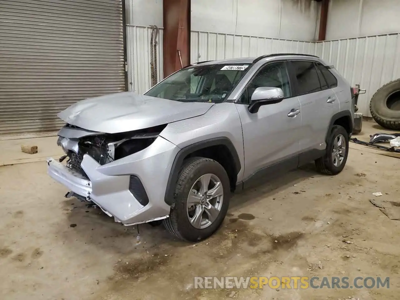 1 Photograph of a damaged car 4T3RWRFVXRU145858 TOYOTA RAV4 2024