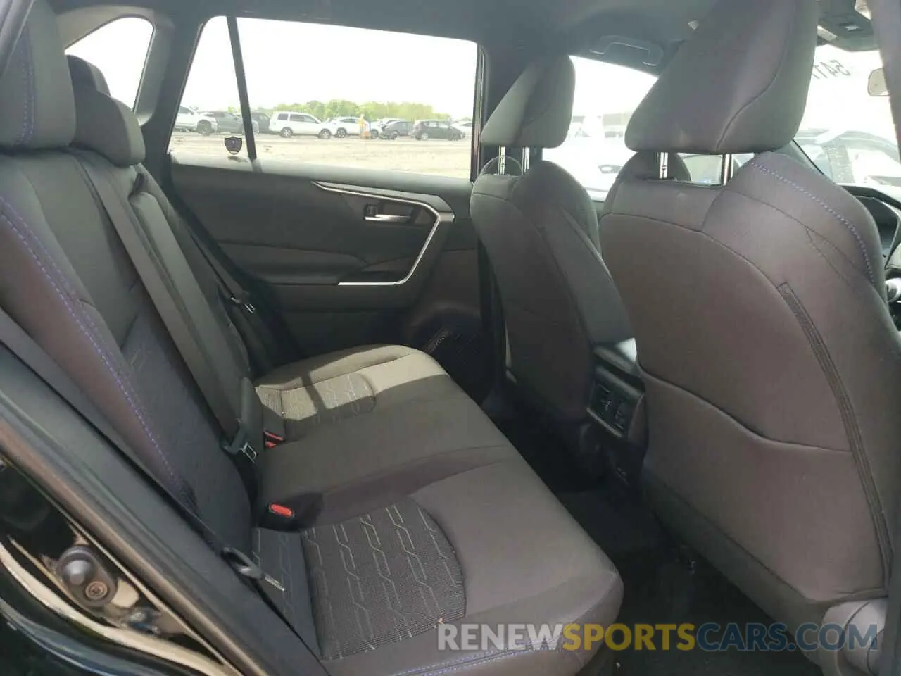11 Фотография поврежденного автомобиля 4T3T6RFV5RU170060 TOYOTA RAV4 2024