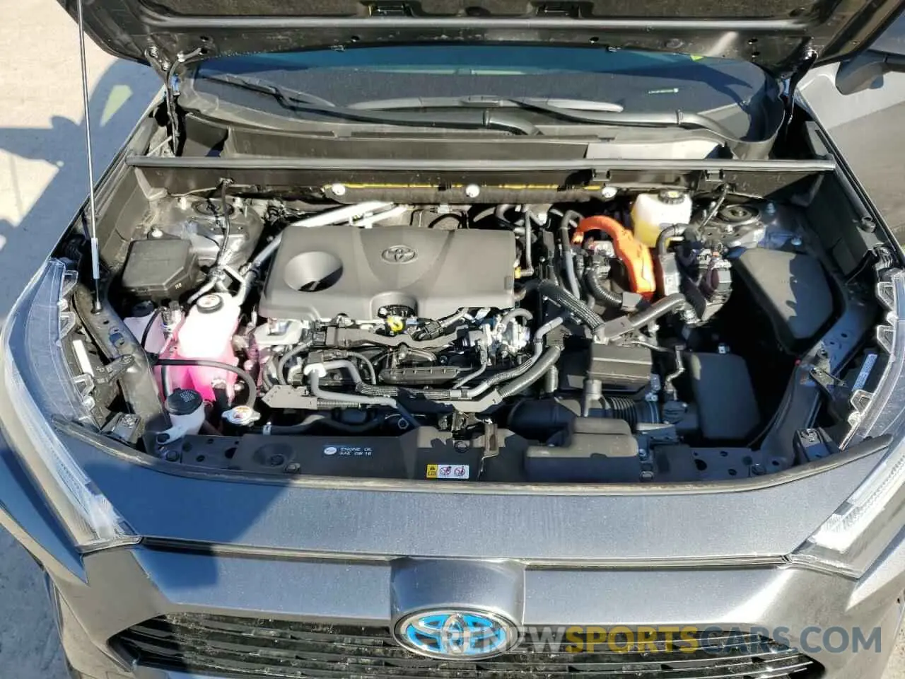12 Фотография поврежденного автомобиля JTM16RFV8RD150504 TOYOTA RAV4 2024