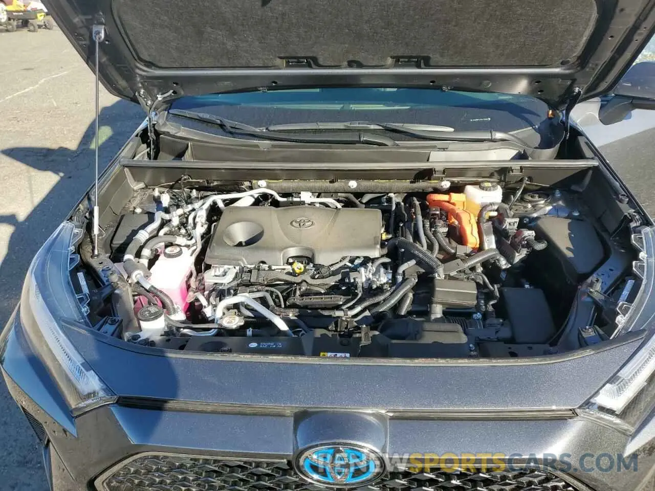 11 Фотография поврежденного автомобиля JTMAB3FV1RD174586 TOYOTA RAV4 2024