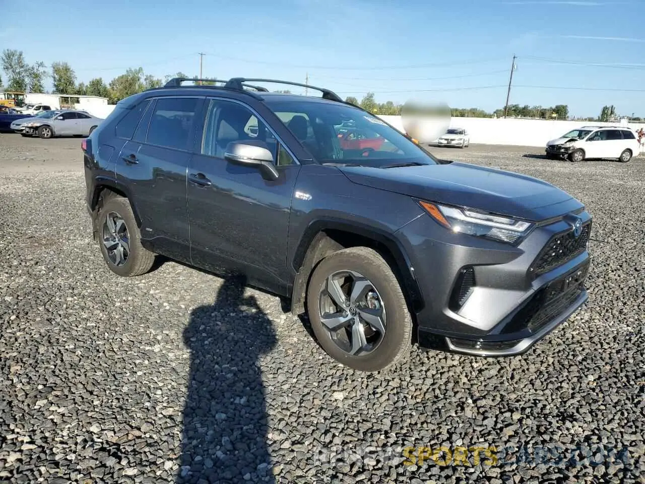 4 Фотография поврежденного автомобиля JTMAB3FV1RD174586 TOYOTA RAV4 2024