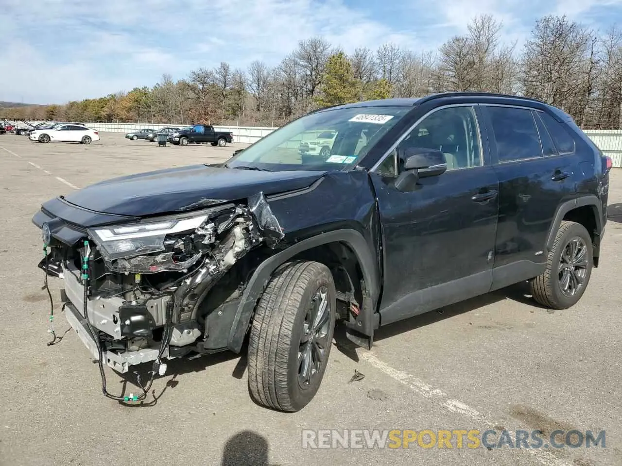 1 Фотография поврежденного автомобиля JTMB6RFV0RD139808 TOYOTA RAV4 2024