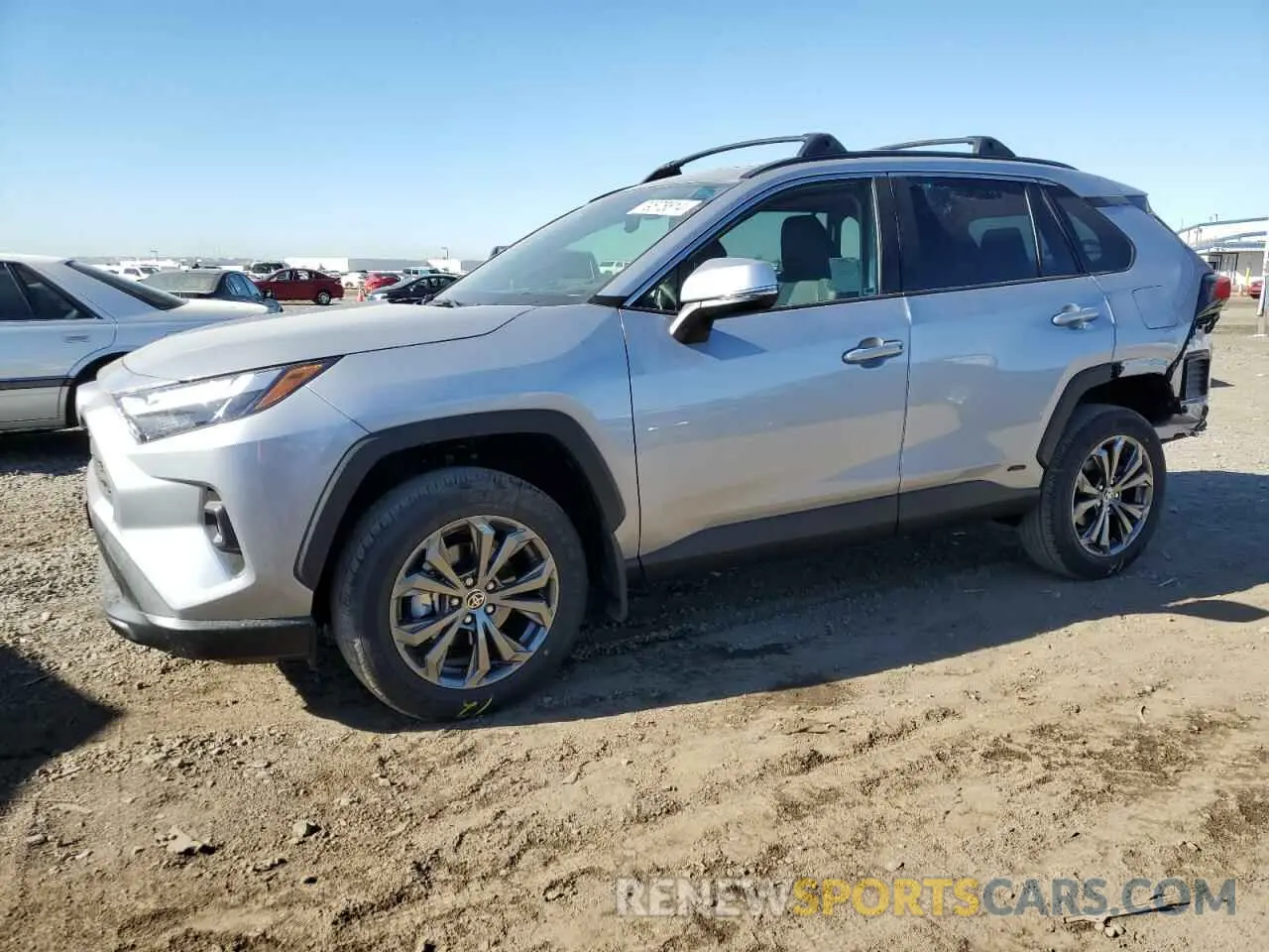 1 Фотография поврежденного автомобиля JTMB6RFV5RD144213 TOYOTA RAV4 2024