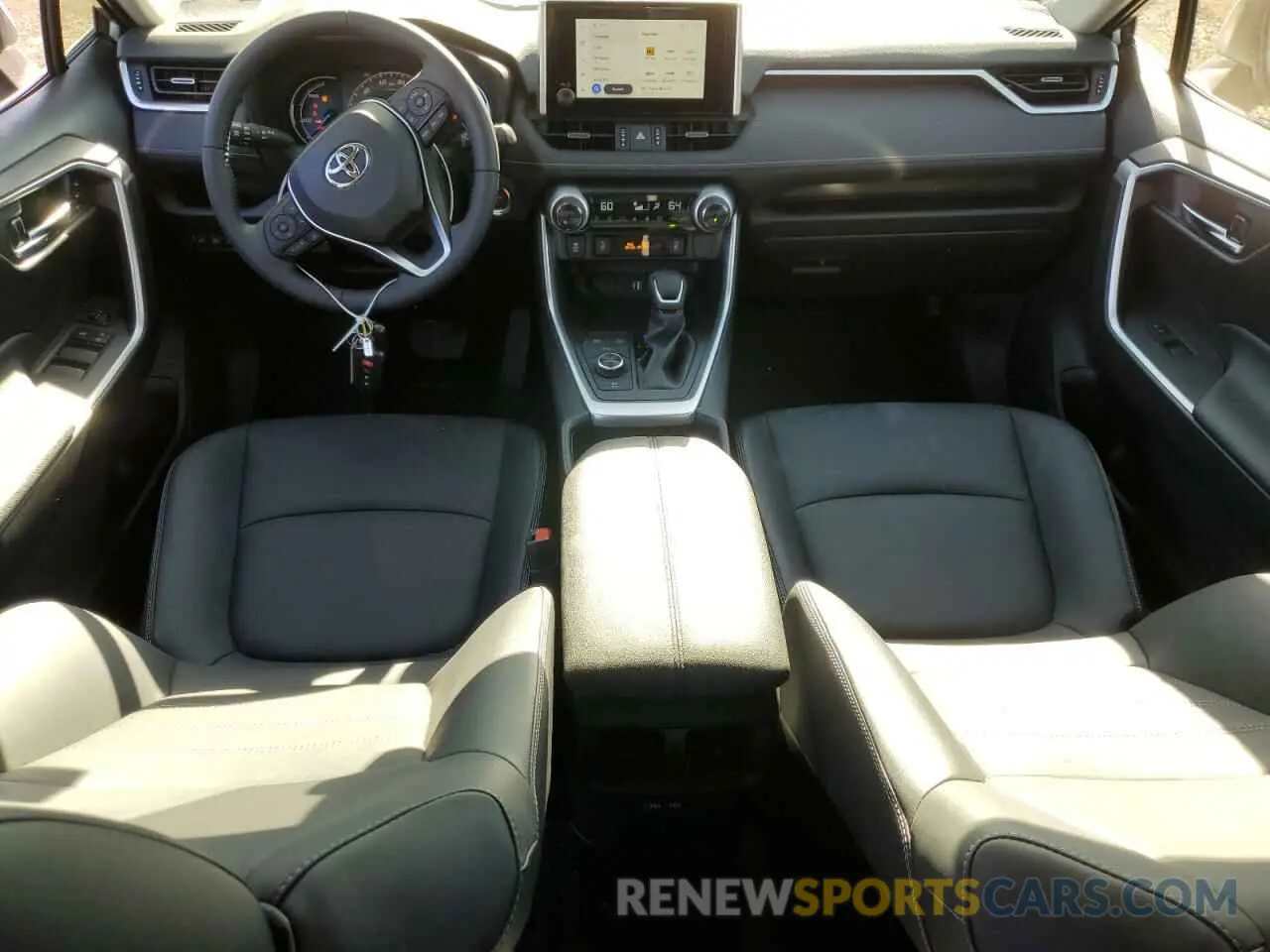 8 Фотография поврежденного автомобиля JTMB6RFV5RD144213 TOYOTA RAV4 2024