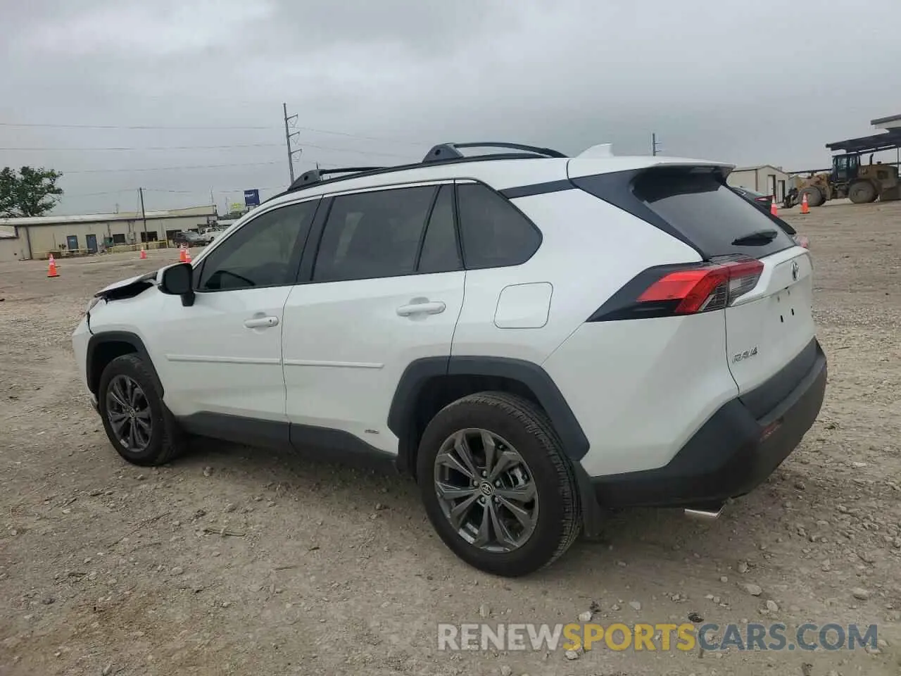2 Фотография поврежденного автомобиля JTMB6RFV6RJ054408 TOYOTA RAV4 2024