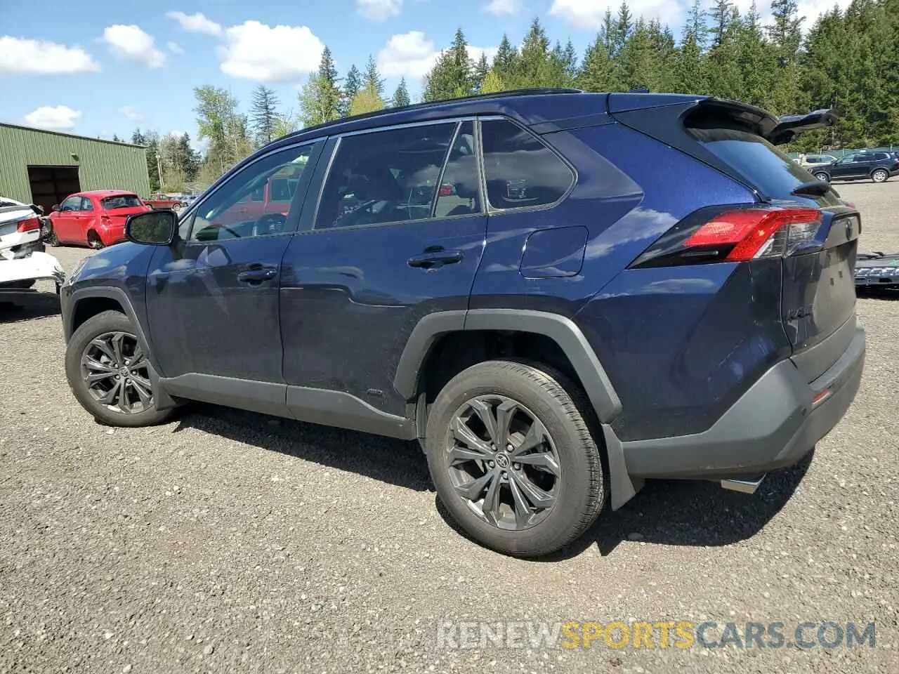 2 Фотография поврежденного автомобиля JTMB6RFV7RD129471 TOYOTA RAV4 2024