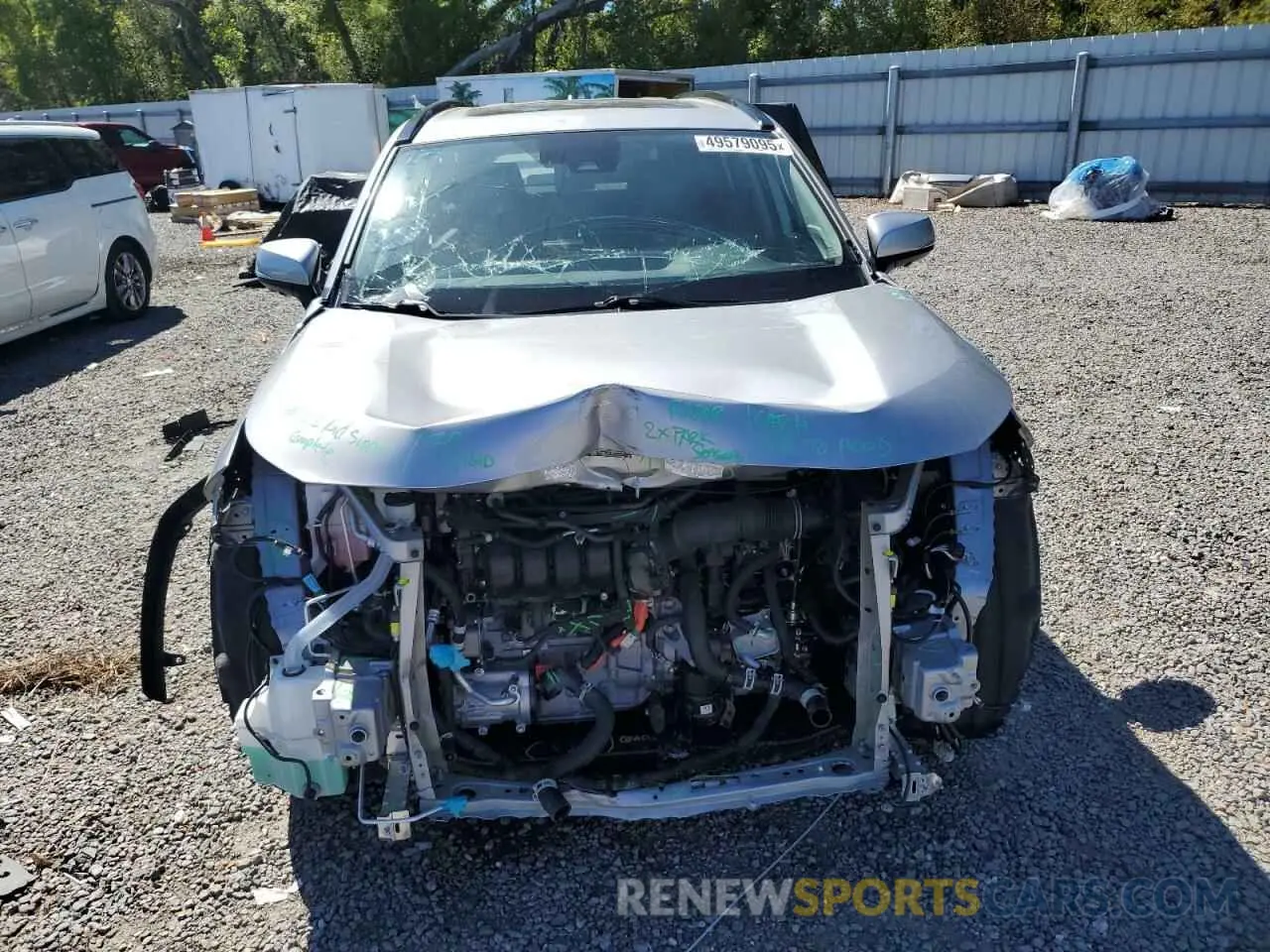 5 Photograph of a damaged car JTMD6RFV3RD123515 TOYOTA RAV4 2024