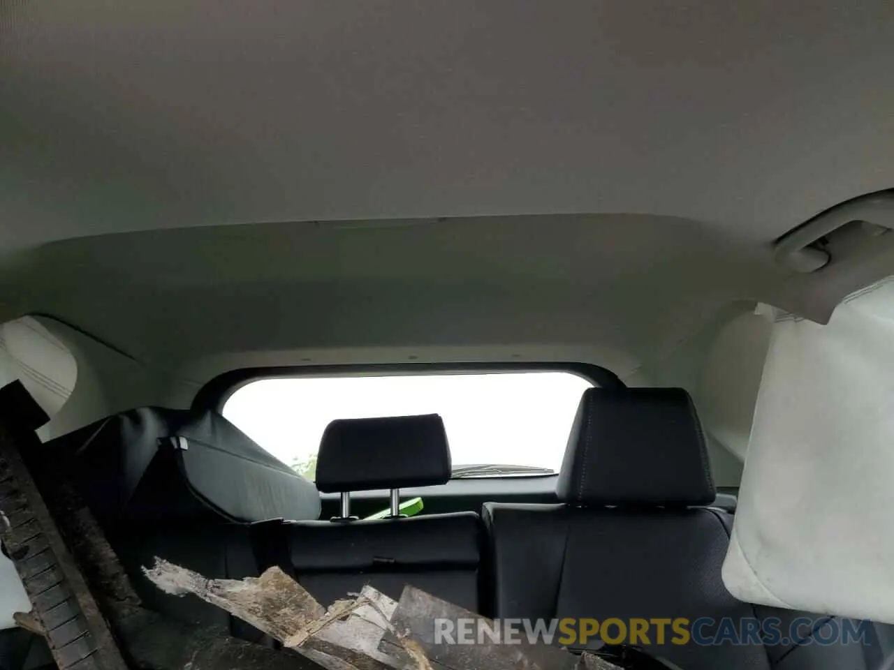 10 Фотография поврежденного автомобиля JTMD6RFV7RD146599 TOYOTA RAV4 2024