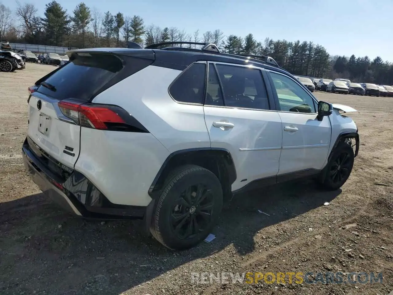3 Фотография поврежденного автомобиля JTME6RFV7RD553441 TOYOTA RAV4 2024