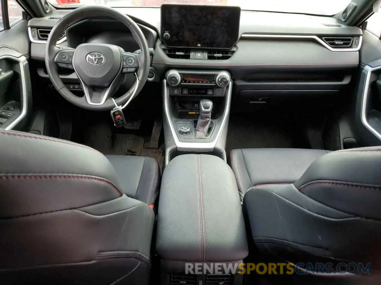 8 Фотография поврежденного автомобиля JTMEB3FV6RD183799 TOYOTA RAV4 2024