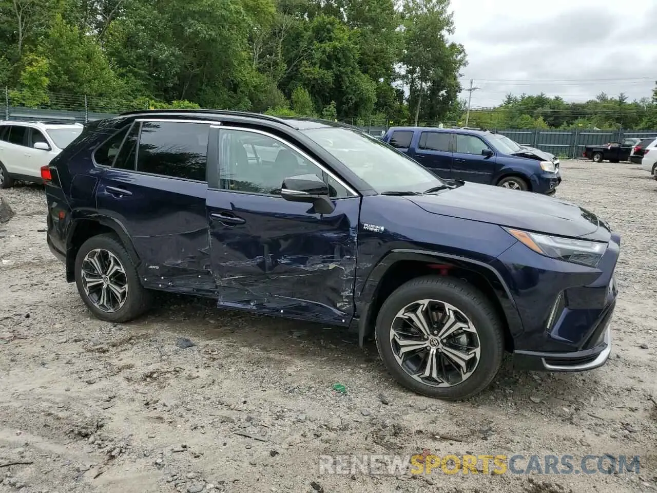 4 Фотография поврежденного автомобиля JTMEB3FVXRD187127 TOYOTA RAV4 2024